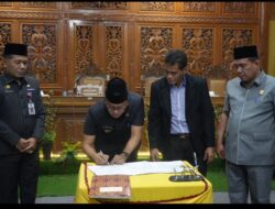 Akhirnya, APBD Kuansing 2024 Disahkan  Bupati Apresiasi DPRD Kuansing