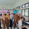 Camat Kuantan Hilir Tinjau pelaksanaan pelayanan keliling Adminduk disdukcapil kuansing