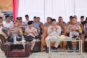 Kapolres Kuansing Bersama Bupati Kuansing Resmikan Bangunan Gedung Polsek Inuman