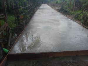 Wujudkan Keinginan Warga, Pemdes Siberobah Bangun Infrastruktur Jalan Semenisasi