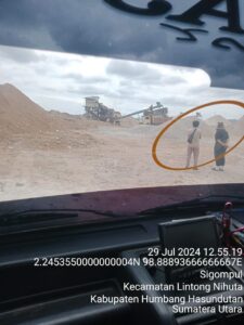 Penggilingan batu yg berada di desa naga Saribu, diduga belum mengantongi izin yang lengkap
