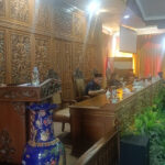 Rapat paripurna Pandangan Fraksi terhadap Pertanggungjawaban Pelaksanaan APBD TA 2023 yang dipimpin Wakil Ketua DPRD