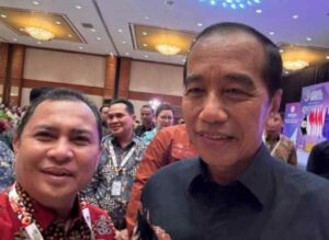 Mengevaluasi kinerja pejabat bupati Dairi