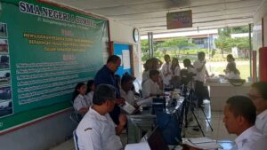 Pelayanan di SMAN 1 Sumbul  Peserta Didik Rekam KTP-el