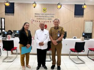 Kadis Dukcapil Dairi Terima Kunker Ketua DPRD Humbang Hasundutan