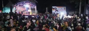 Ratusan Masyarakat Pulau Panjang Hilir sambut Bupati Kuansing