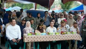 Sekda Kuansing Secara Resmi Tutup Festival pacu jalur di Topian H Saidina Ali