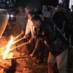 Bupati Kuansing di Sambut Antusias warga Desa Pisang Berebus Meski Sempat Diguyur Hujan Bupati Kuansing di Sambut Antusias warga Desa Pisang Berebus Meski Sempat Diguyur Hujan