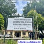 Kepala DP3AP2KB Ruspal Simarmata : Mari Kritis Menerima Informasi Kepala DP3AP2KB Ruspal Simarmata : Mari Kritis Menerima Informasi