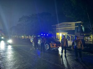 Kapolsek Peranap Pimpin Patroli Blue Light Antisipasi Gangguan Kamtibmas Tahapan Pilkada