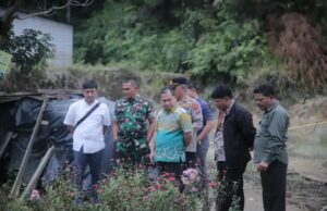 Pj Bupati Dairi Tinjau Lokasi Jalan Amblas  Jalan Nasional Sidikalang-Dolok Sanggul