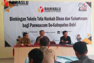 Bimbingan teknis tata naskah dan kehumasan bagi panwascam se-kabupaten Dairi