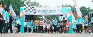 PJs Bupati Kuansing drg. Sri Sadono Mulyanto,M. Han Lepas Acara Family Run Peringati Hari Kesehatan Nasional