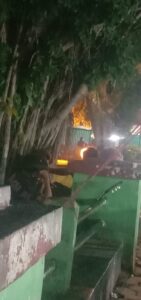 Taman jalur di jadikan tempat ngelem, pihak terkait agar dapat mengambil tindakan
