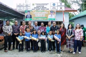 Kunjungan Kasih Natal Pemkab Dairi Berlanjut di Kecamatan Sidikalang
