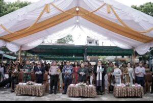 Gelar Natal Oikumene, Pj. Bupati Surung Ajak Masyarakat Bersatu Kembali