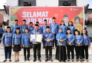 Introspeksi Diri Bagi ASN, Jadi Pesan Pokok Pj Bupati Dairi Pada Upacara HKN