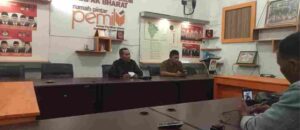 KPUD Pakpak Bharat Gelar Konfrensi Pers Terkait Materi Pertanyaan Panelis dalam Debat Kandidat Cakada Pakpak Bharat