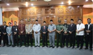 Kapolres Kuansing Hadiri Rapat Paripurna DPRD Kuansing: Pengumuman Pengesahan Bupati dan Wakil Bupati Terpilih Pilkada 2024