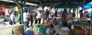 Dinas Koperasi, UMKM Perindag Pakpak Bharat lakukan pemantauan stok barang di setiap pasar menjelang lebaran Idhul Fitri