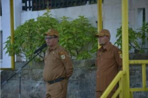Sekda Pakpak Bharat : Aparatur Pemerintah agar meningkatkan irama kerja, menjaga disiplin dan semangat dalam melayani masyarakat