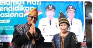 Linda Simbolon Masuki Purna Tugas, Wakil Bupati ; Terimakasih Atas Dedikasinya, Tetaplah Berkontribusi Bagi Dunia Pendidikan