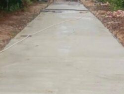 Wujudkan Keinginan Warga, Pemdes Siberobah Bangun Infrastruktur Jalan Semenisasi