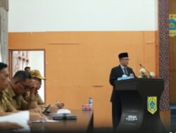 Wakil Bupati Pakpak Bharat bacakan Nota Jswaban Bupati atas pemandangan umum fraksi-fraksi DPRD