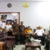Bupati Dairi Terima Audiensi PT BPR NBP 8 Terkait Penyerahan Hadiah Tabungan Pundi
