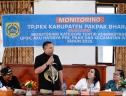Bupati Pakpak Bharat beserta  istri monitoring pelaksanaan 10 program pokok PKK