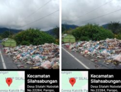 Jalan Menuju PLTA Silahisabungan Menyengat, Sampah Meluber Hingga Tutupi Badan Jalan