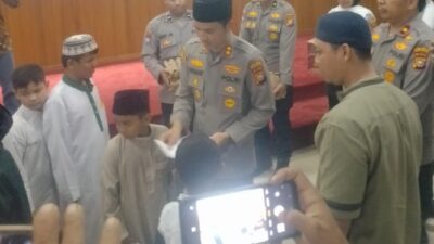 Sinergi di Bulan Suci, Polres Kuansing Santuni Anak Yatim dan Rangkul Insan Pers