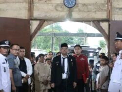 Bupati Antar Kepergian Almarhum Kades Mbelang Malum Sunta Tutur Simorangkir