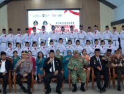 Bupati Kukuhkan 30 Calon Paskibraka Kabupaten Dairi, Siap Kibarkan Bendera Merah Putih