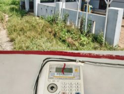 KANTOR DESA KOSONG KERINGAT, TANAH HALAMAN TUMBUH RUMPUT! Kades Pardomuan Ditinggal Tokoh, Listrik Habis, Rakyat Ditelantarkan