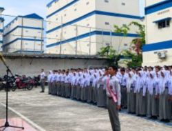 Kapolsek Medan Timur Turun ke Sekolah, Seribuan Siswa SMK Imelda Dapat Peringatan Keras soal Tawuran, Narkoba hingga Judi Online