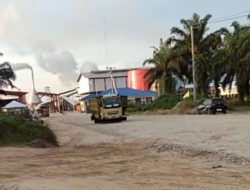 Warga Muara Langsat Keluhkan Bau Limbah PKS PT SAM, Pemkab Kuansing Diminta Turun Tangan
